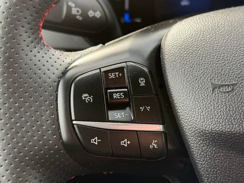 Certified 2024 Ford Escape ST-Line w/ Tech Pack #1 image 21