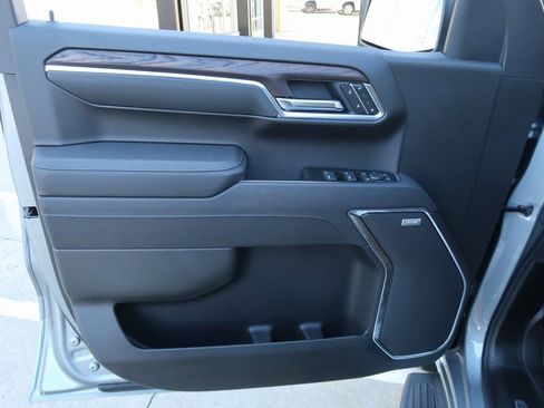 New 2026 GMC Sierra 1500 SLT w/ SLT Premium Plus Package image 11