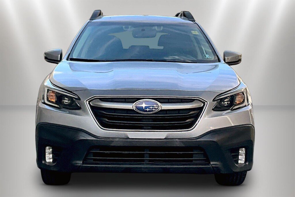 Used 2020 Subaru Outback Premium w/ Popular Package #1 AWD/4WD image 2
