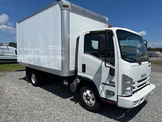 Used 2016 Isuzu NPR RWD image 5