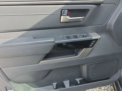 Used 2024 Toyota Tundra Limited image 14