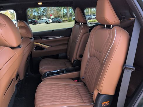 New 2026 INFINITI QX60 Autograph w/ Dark Cargo Package image 15