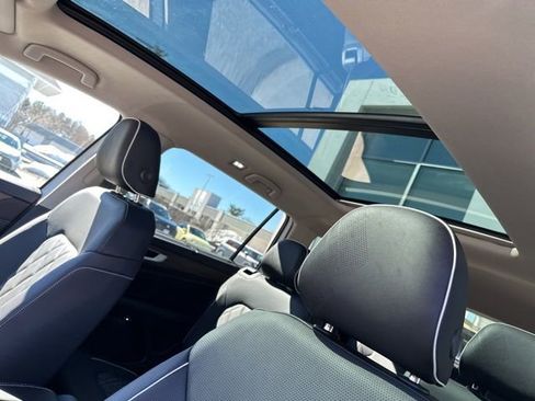 New 2026 Volkswagen Atlas SEL Premium R-Line AWD/4WD image 13