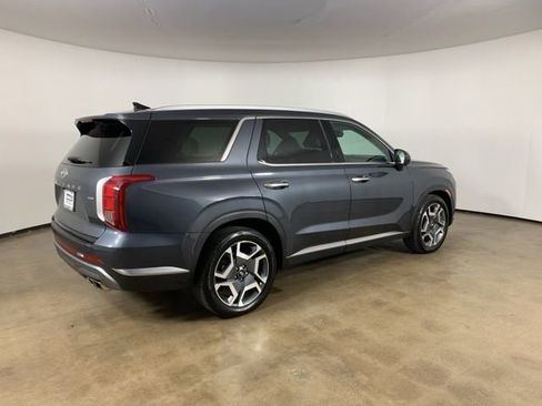 Used 2024 Hyundai Palisade Limited AWD/4WD image 8