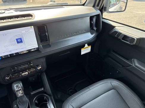 New 2026 Ford Bronco Big Bend w/ Black Diamond Package AWD/4WD image 15