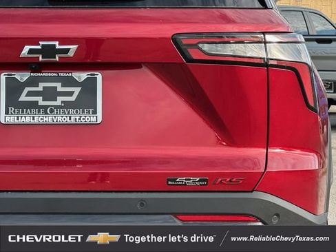 Used 2027 Chevrolet Equinox RS FWD image 7