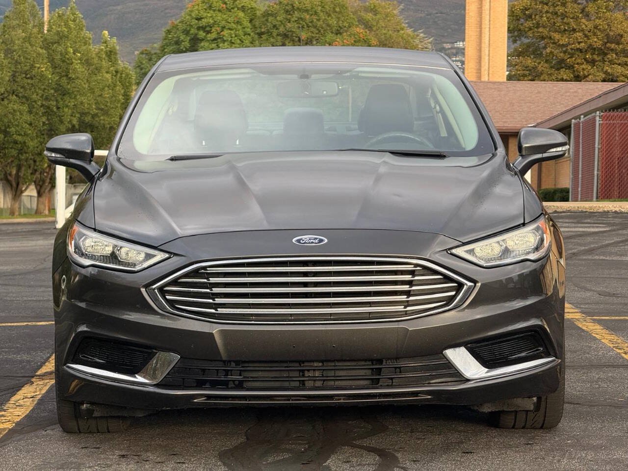 Used 2018 Ford Fusion SE w/ Equipment Group 602A FWD image 8