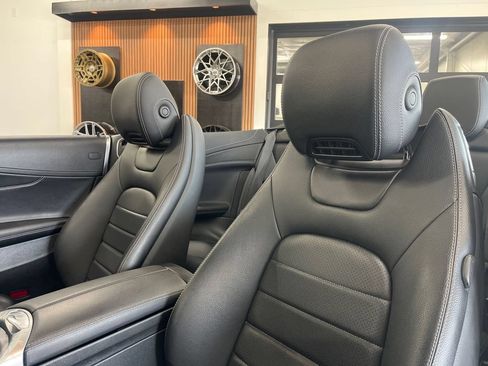 Used 2017 Mercedes-Benz C 300 4MATIC Cabriolet image 40