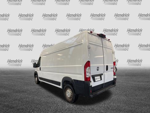 Used 2025 RAM ProMaster 2500 w/ Convenience Group FWD image 8