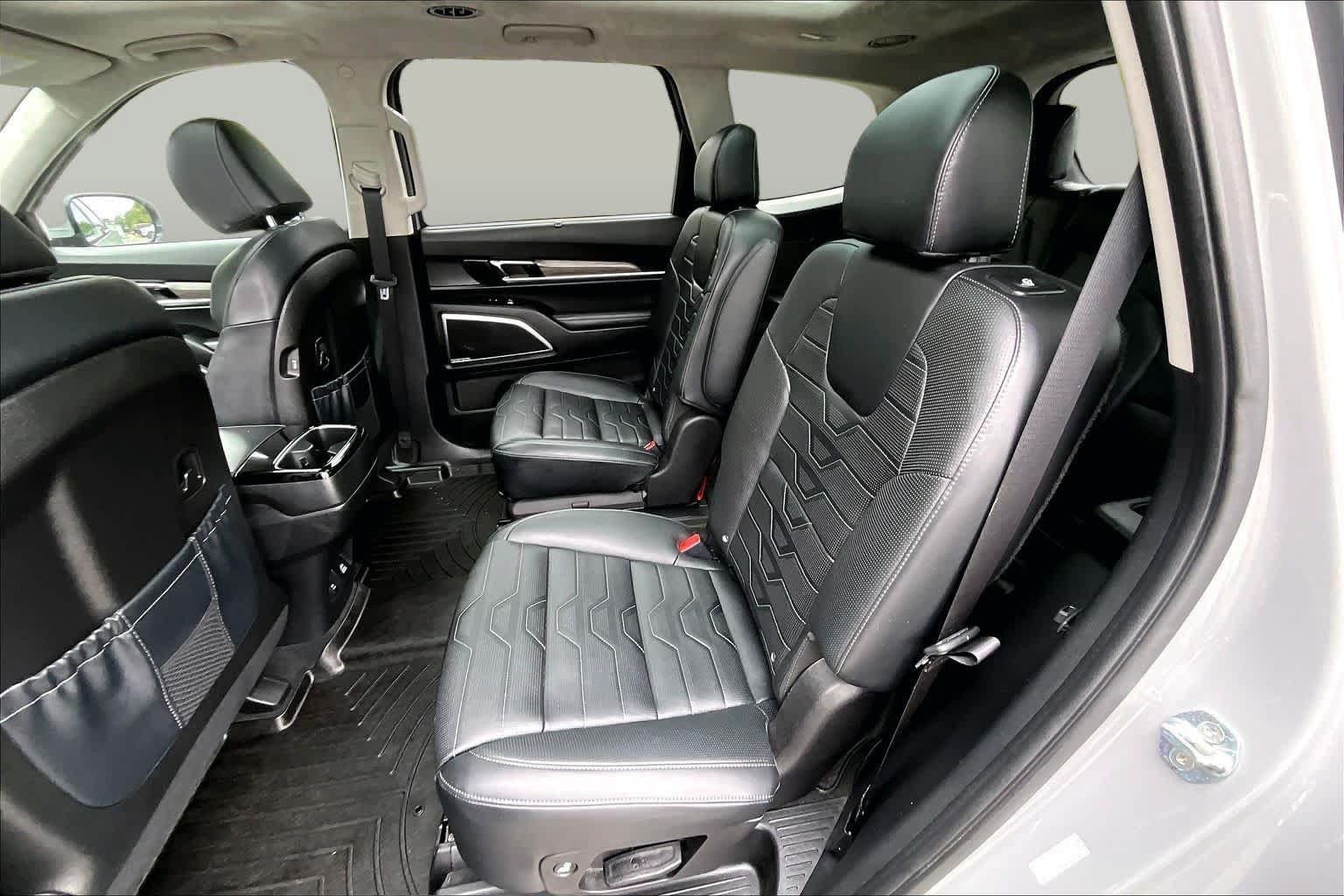 Used 2022 Kia Telluride SX w/ SX Prestige Package AWD/4WD image 20
