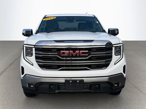 Used 2024 GMC Sierra 1500 SLT image 10