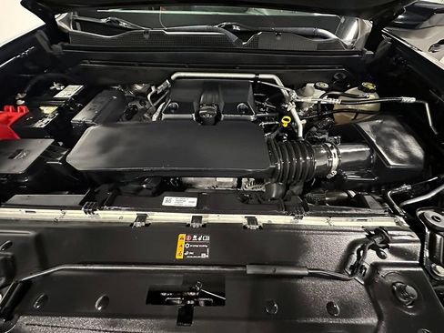Used 2023 Chevrolet Colorado Z71 w/ Z71 Convenience Package 2 AWD/4WD image 40