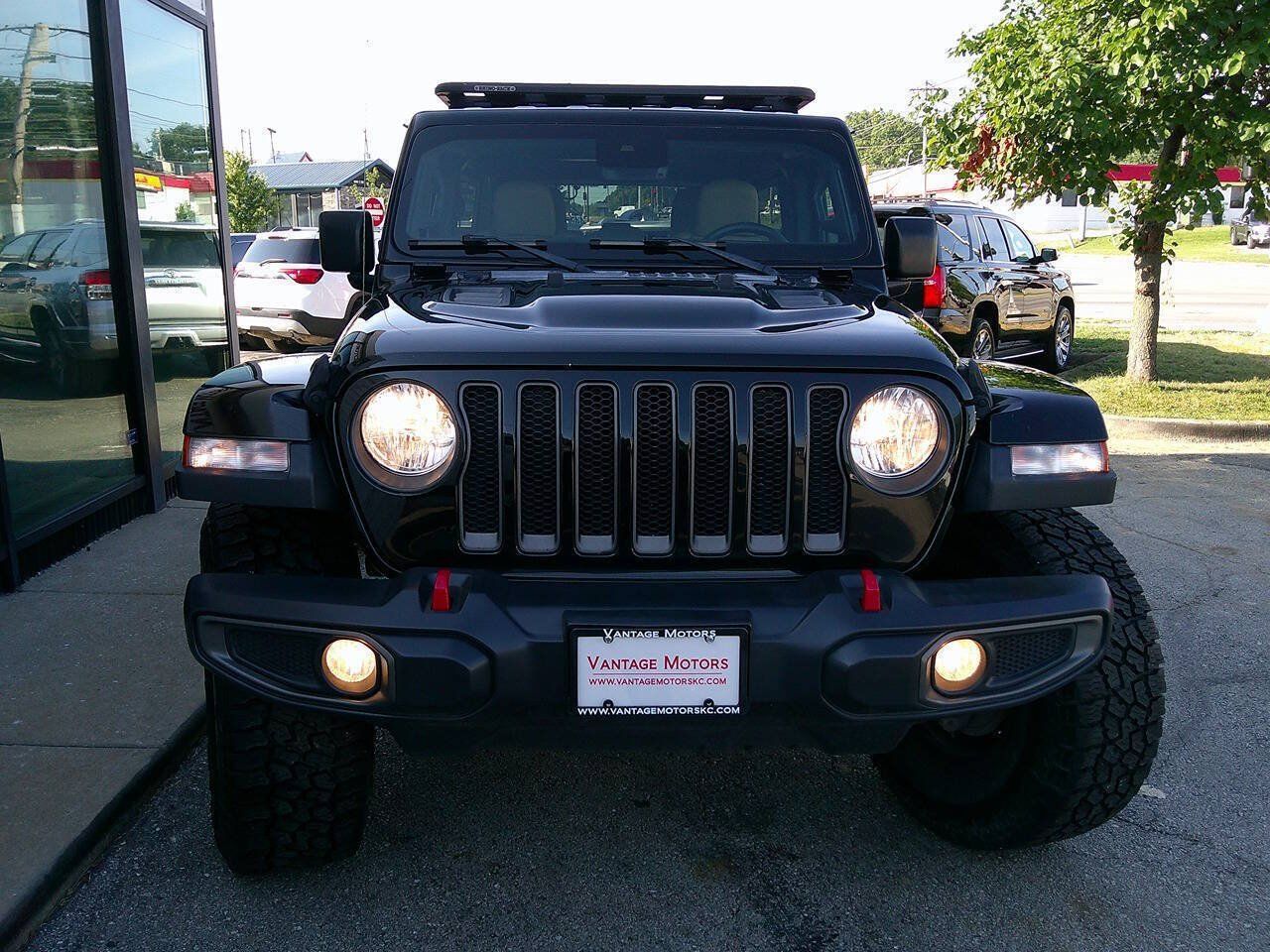 Used 2019 Jeep Wrangler Unlimited Rubicon AWD/4WD image 3