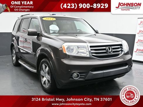 Used 2014 Honda Pilot Touring image 1