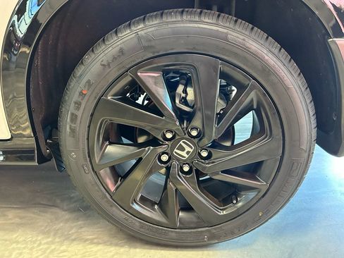 Used 2021 Honda HR-V Sport image 20
