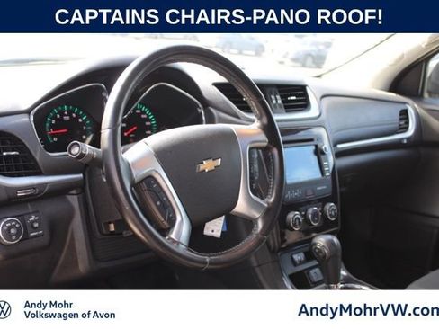 Used 2017 Chevrolet Traverse LT FWD image 15