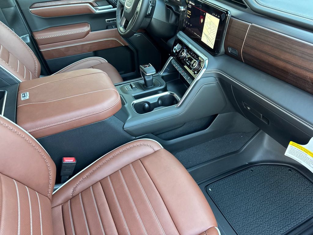 New 2026 GMC Sierra 1500 Denali Ultimate AWD/4WD image 14