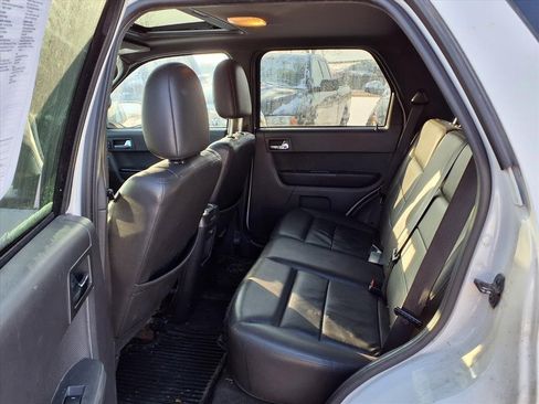 Used 2009 Ford Escape Limited image 9