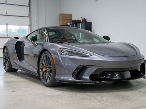 Used 2025 McLaren GTS RWD image 34