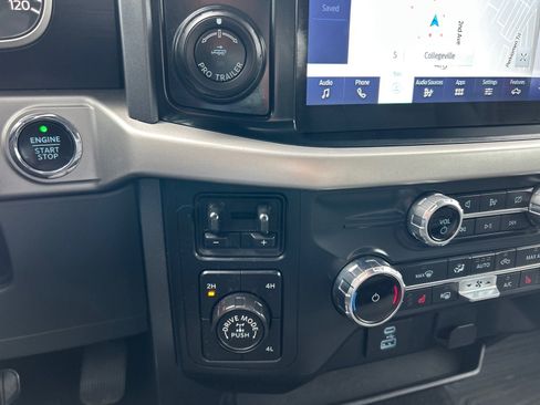 Certified 2022 Ford F150 XLT w/ Equipment Group 302A High image 31