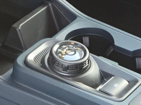 New 2026 Ford Maverick Lobo image 24