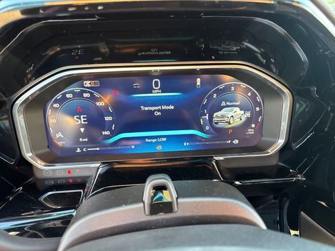 New 2026 Chevrolet Silverado 1500 High Country w/ High Country Premium Package image 19