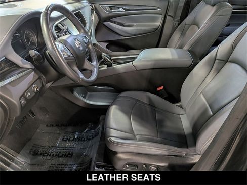 Used 2020 Buick Enclave Essence w/ Sound and Sites Package image 3