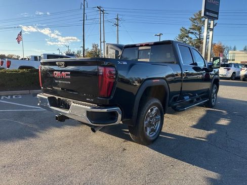 New 2026 GMC Sierra 2500 SLT w/ SLT Premium Package AWD/4WD image 6