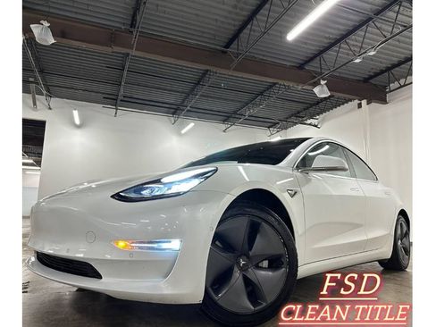 Used 2018 Tesla Model 3 Long Range RWD image 1