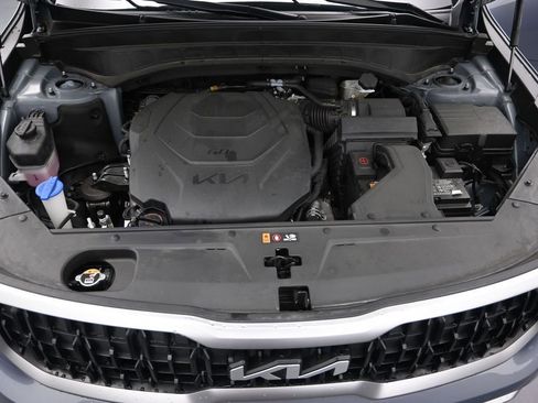 Used 2025 Kia Telluride EX FWD image 17