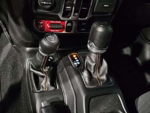 Used 2023 Jeep Gladiator Mojave w/ LED Lighting Group image 33