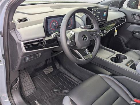 New 2026 Honda Prologue Touring image 3