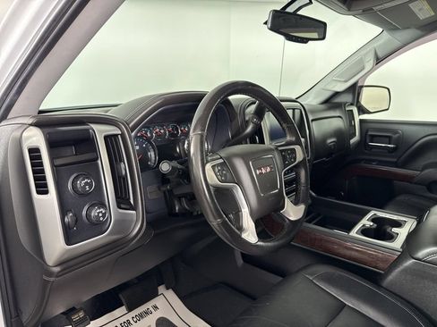 Used 2018 GMC Sierra 1500 SLT w/ SLT Premium Package AWD/4WD image 16