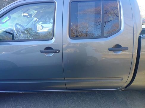 Used 2016 Nissan Frontier SV w/ SV Value Truck Package image 16