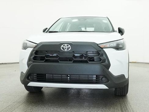 New 2026 Toyota Corolla Cross L FWD image 6