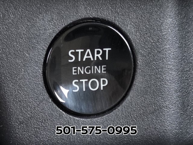 Used 2025 Nissan Rogue SV FWD image 25