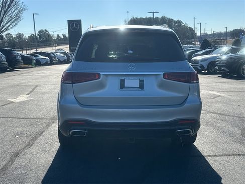 Used 2022 Mercedes-Benz GLS 450 4MATIC image 6