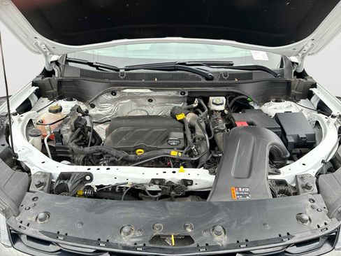 Used 2024 Chevrolet Trax RS w/ Driver Confidence Package image 29