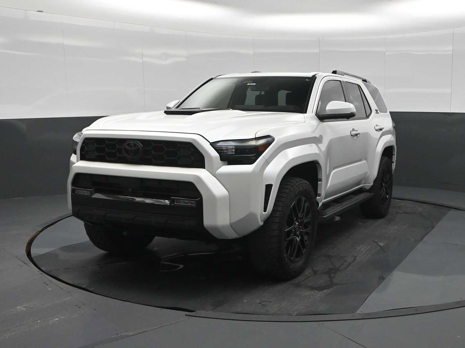 Used 2025 Toyota 4Runner TRD Sport Premium AWD/4WD image 5