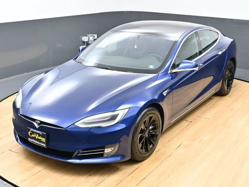 Used 2020 Tesla Model S Long Range Plus AWD/4WD image 48