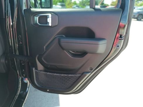New 2026 Jeep Gladiator Sport w/ Dual Top Group AWD/4WD image 20