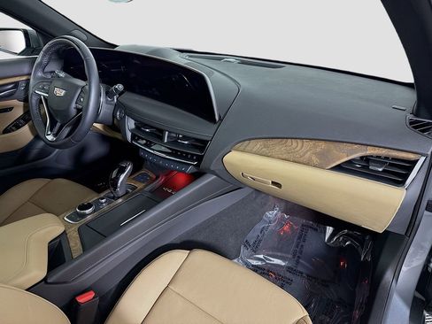 Used 2025 Cadillac CT5 Premium Luxury image 28