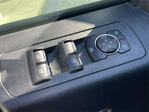 Used 2019 Ford F150 XLT w/ Equipment Group 302A Luxury image 17