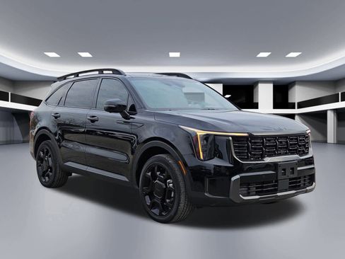 Certified 2025 Kia Sorento SX Prestige w/ Sage Leather Package image 8