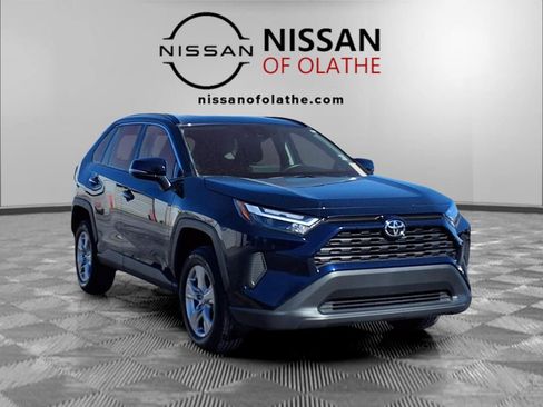 Used 2025 Toyota RAV4 XLE image 30