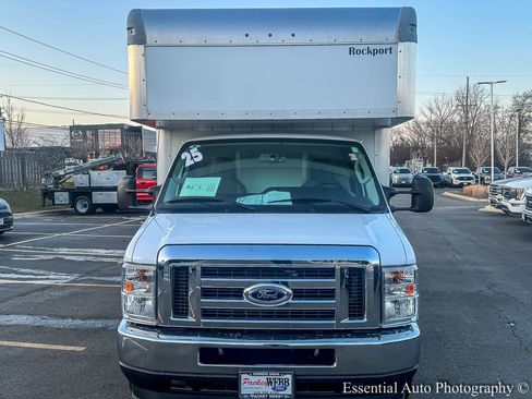 Used 2025 Ford E-350 and Econoline 350 Super Duty w/ Power Equipment Group image 5