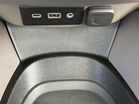 Used 2022 Chevrolet Malibu LS image 20