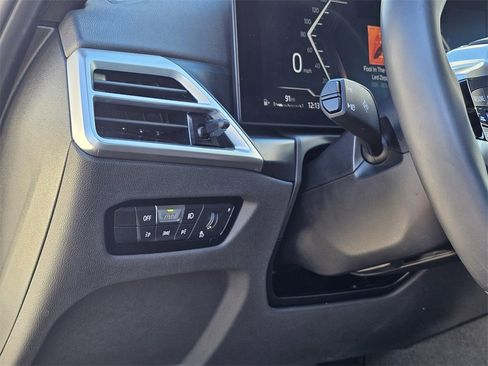 Used 2025 BMW 330i Sedan image 18