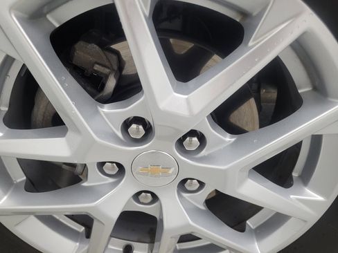 Used 2024 Chevrolet Equinox LT image 31