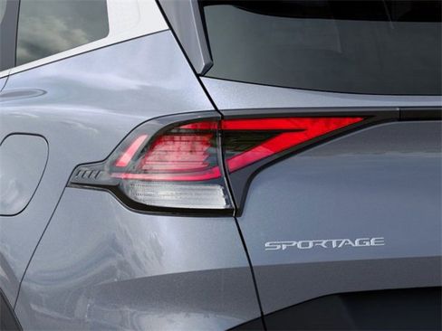 Certified 2025 Kia Sportage EX image 11